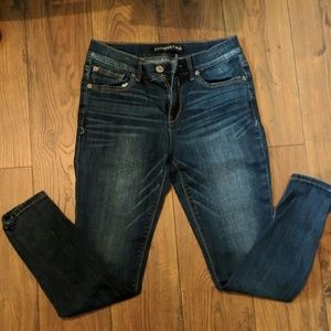 Express Mid-rise Leggings (size 4 short)